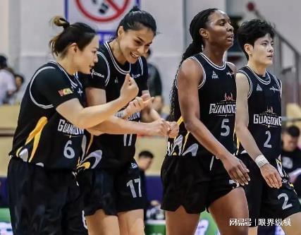 四川队惨遭惨败，主教练倍感压力，寻找突破口的简单介绍